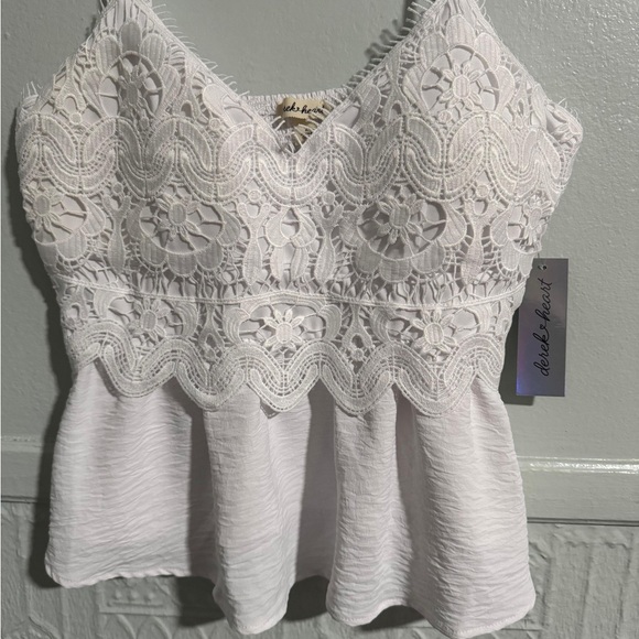 Derek Heart White Lace Peplum Camisole - Picture 4 of 10